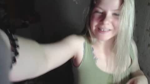 Melissa  Ray online show from 12/04/24, 06:50