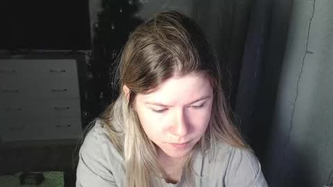 Melissa  Ray online show from 01/15/25, 07:34