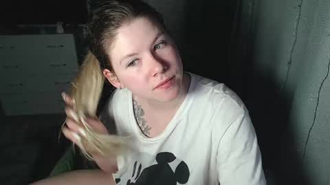 Melissa  Ray online show from 01/26/25, 06:37