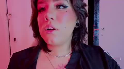 Lissa  online show from 06/20/26, 11:46