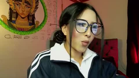 Snapshot of melissa_dolce chatting on 02/19/26, 04:08 michell online show from 02/19/26, 04:08