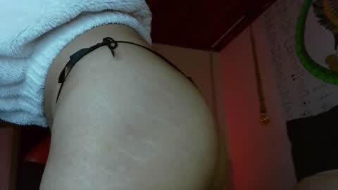 Snapshot of melissa_dolce chatting on 04/21/26, 02:51 michell online show from 04/21/26, 02:51