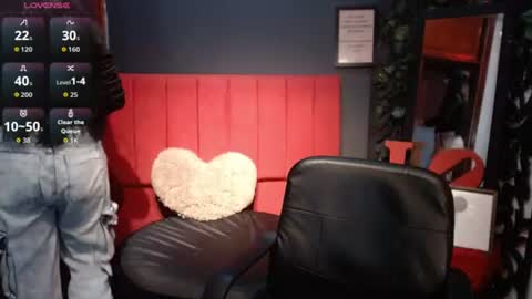 Snapshot of melissa_dolce chatting on 06/18/26, 12:42 michell online show from 06/18/26, 12:42