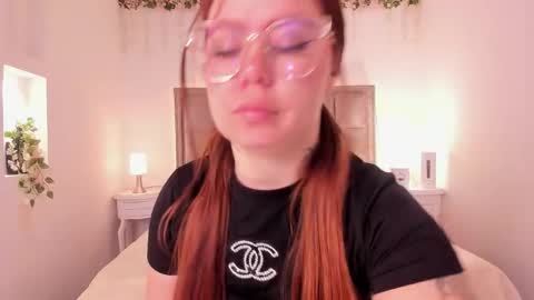 Snapshot of melissa_es chatting on 03/10/26, 12:43 melissa_es online show from 03/10/26, 12:43