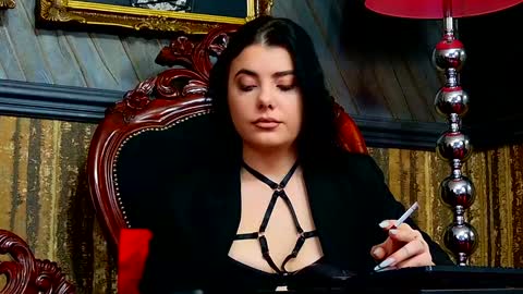 Melissa online show from 12/08/24, 10:19