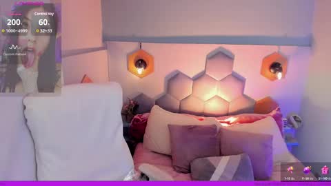 Snapshot of melissa_koster chatting on 02/11/25, 05:16 Melissa 3 online show from 02/11/25, 05:16