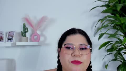 Melissa online show from 02/02/25, 12:40