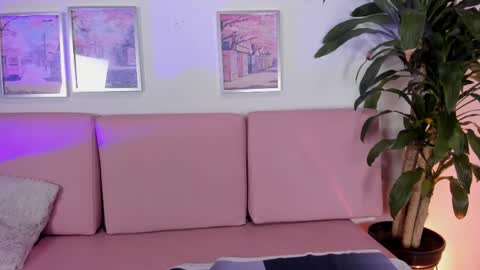 Melissa online show from 10/12/25, 05:06