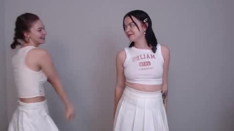 Melissa online show from 10/17/25, 03:14