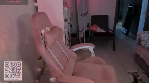 melissa_purr online show from 05/27/26, 04:53