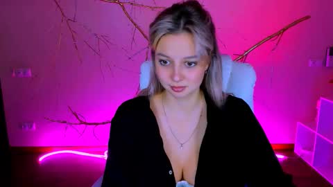 Melissa online show from 11/20/25, 04:29