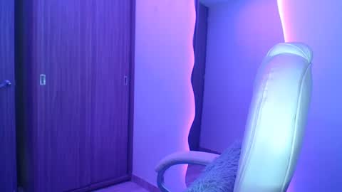 Lau   online show from 03/11/25, 05:02