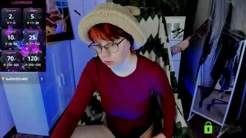 Snapshot of melissa_wells chatting on 10/25/25, 10:26 Melissa online show from 10/25/25, 10:26