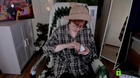 Snapshot of melissa_wells chatting on 11/30/25, 03:38 Melissa online show from 11/30/25, 03:38