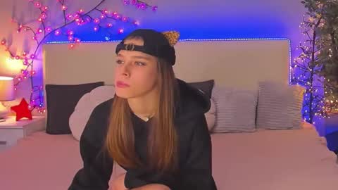 MelissaCrayzy online show from 03/18/26, 06:16