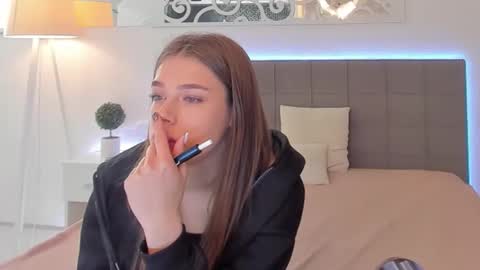MelissaCrayzy online show from 05/12/26, 06:32