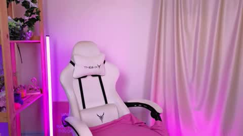 melissagray_ online show from 09/14/25, 08:02