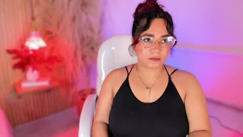 M E L I S S A  online show from 04/15/26, 12:01