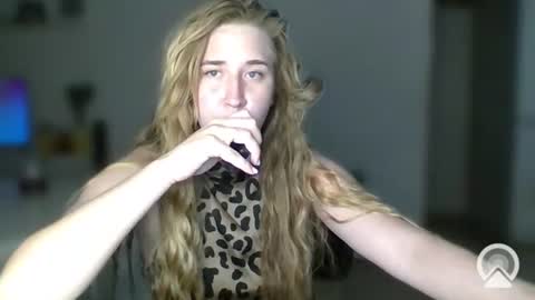 melissalii online show from 07/15/26, 08:14