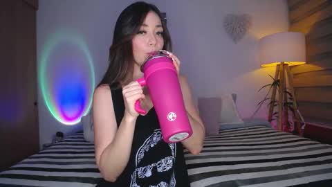 Snapshot of melissalopez27 chatting on 02/19/25, 04:01 Melissa Lopez online show from 02/19/25, 04:01