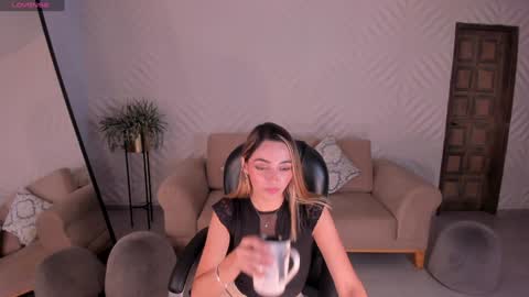 Call me Meli online show from 01/15/25, 02:49