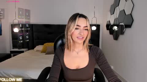 Call me Meli online show from 07/25/26, 10:24