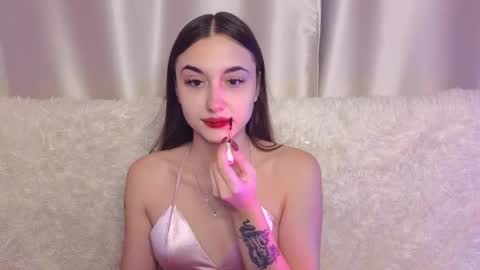 Snapshot of melissapristine chatting on 10/23/25, 08:02 Mel online show from 10/23/25, 08:02