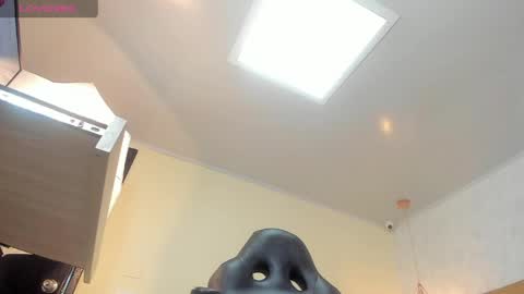    online show from 05/06/26, 07:41