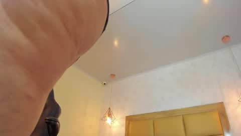    online show from 05/11/26, 07:44