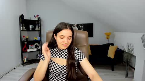 melissawiliam online show from 12/05/24, 12:11