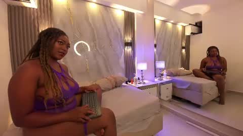 Meli  online show from 07/15/26, 01:05