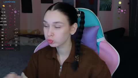 Freya  IM NONUDE online show from 01/15/25, 08:26