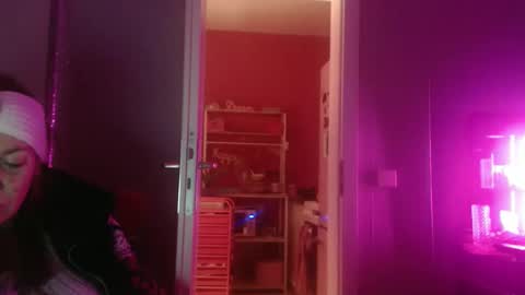 Melli online show from 02/03/26, 02:53