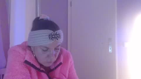 Melli online show from 02/12/26, 04:57