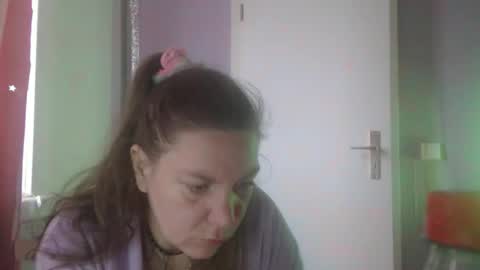 Melli online show from 02/13/26, 12:12