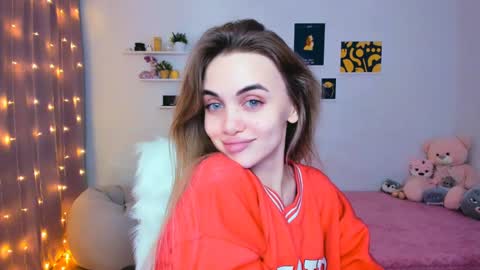 Tessa online show from 12/26/24, 08:39
