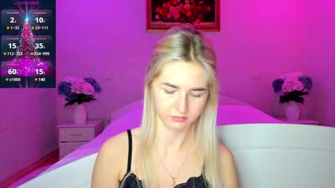 Mellina online show from 12/11/24, 11:00