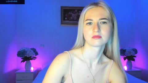 Mellina online show from 12/24/24, 11:22