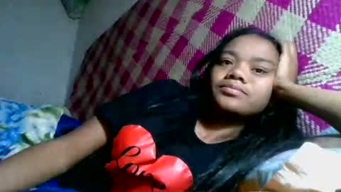mellinah430167 online show from 07/24/26, 06:50