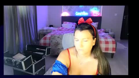 Snapshot of mellisaangel chatting on 08/05/26, 07:33 MellisaAngel online show from 08/05/26, 07:33