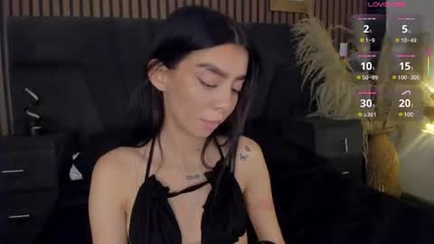 Mel  online show from 06/11/26, 04:32