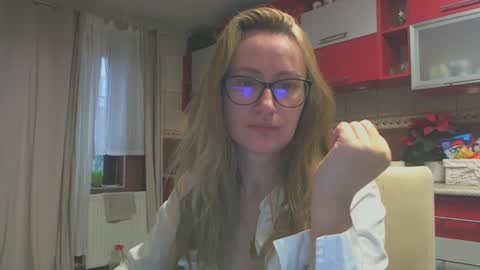 Melly online show from 12/10/24, 07:58
