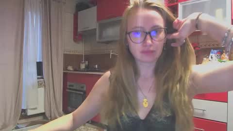 Melly online show from 01/22/25, 07:25