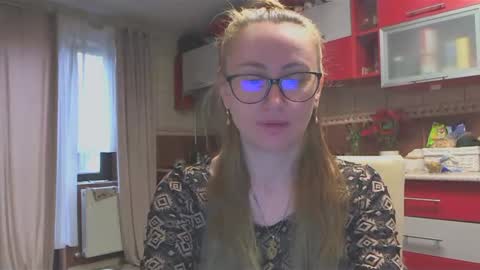 Melly online show from 02/07/25, 08:01