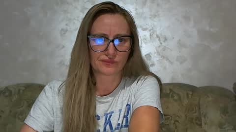 Melly online show from 07/21/26, 09:50