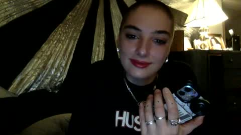 Snapshot of melodicknowledge chatting on 12/04/24, 02:42 Majesty 3 online show from 12/04/24, 02:42