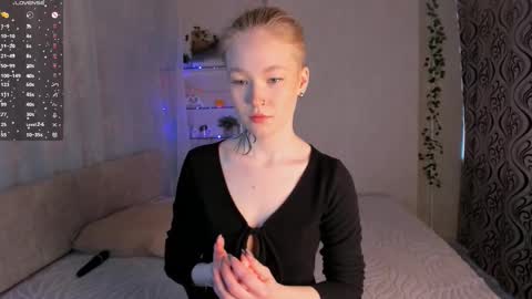 melodievejar online show from 03/23/26, 04:27