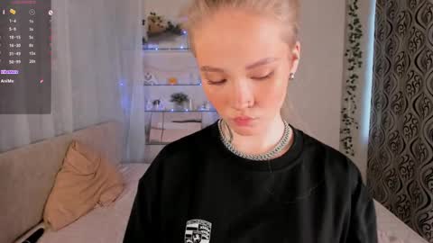 melodievejar online show from 06/05/26, 06:52
