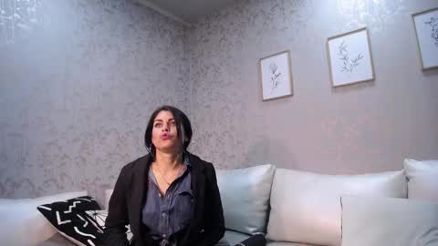 Melodi online show from 01/03/25, 03:27