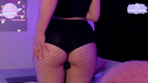 Snapshot of melody_black_ chatting on 11/18/25, 10:25 Melody online show from 11/18/25, 10:25